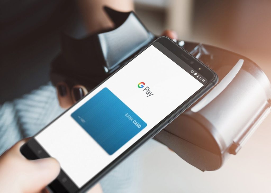 ضبط متهم بالنصب على المواطنين في المنيا بانتحال صفة موظف بنك